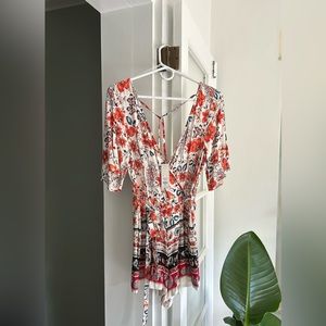 Francesca’s Floral Romper NWT Size: Small
